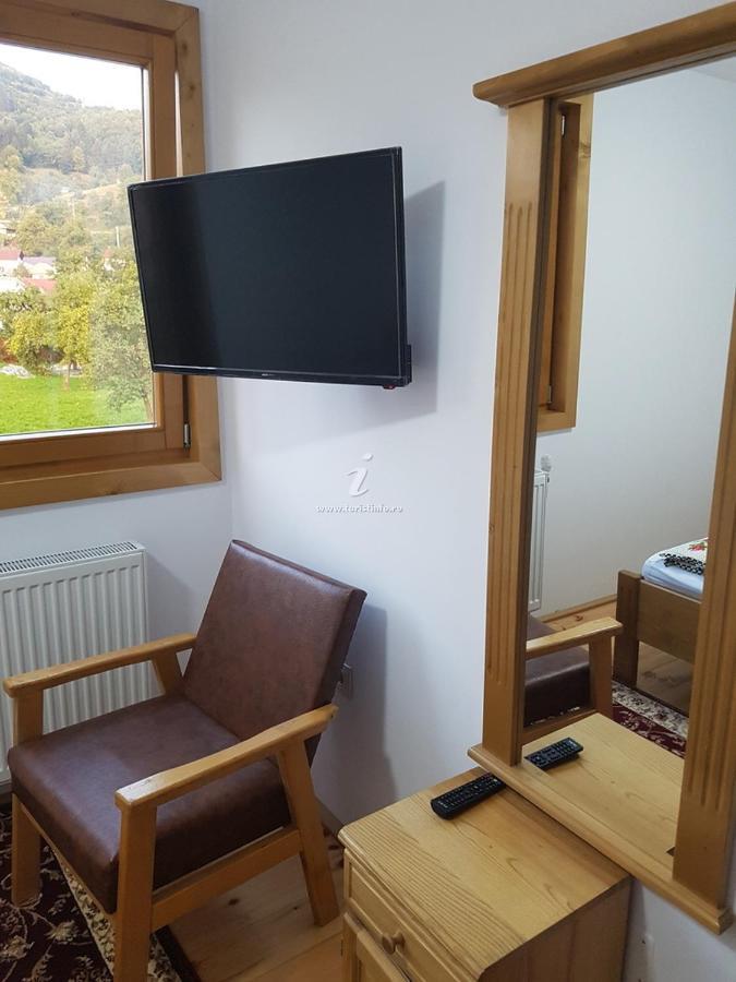 Camere De Inchiriat Floarea Reginei Вишово-Вижнє Екстер'єр фото